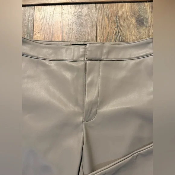 Banana Republic Vegan Leather Pants in light tan - Picture 4 of 10